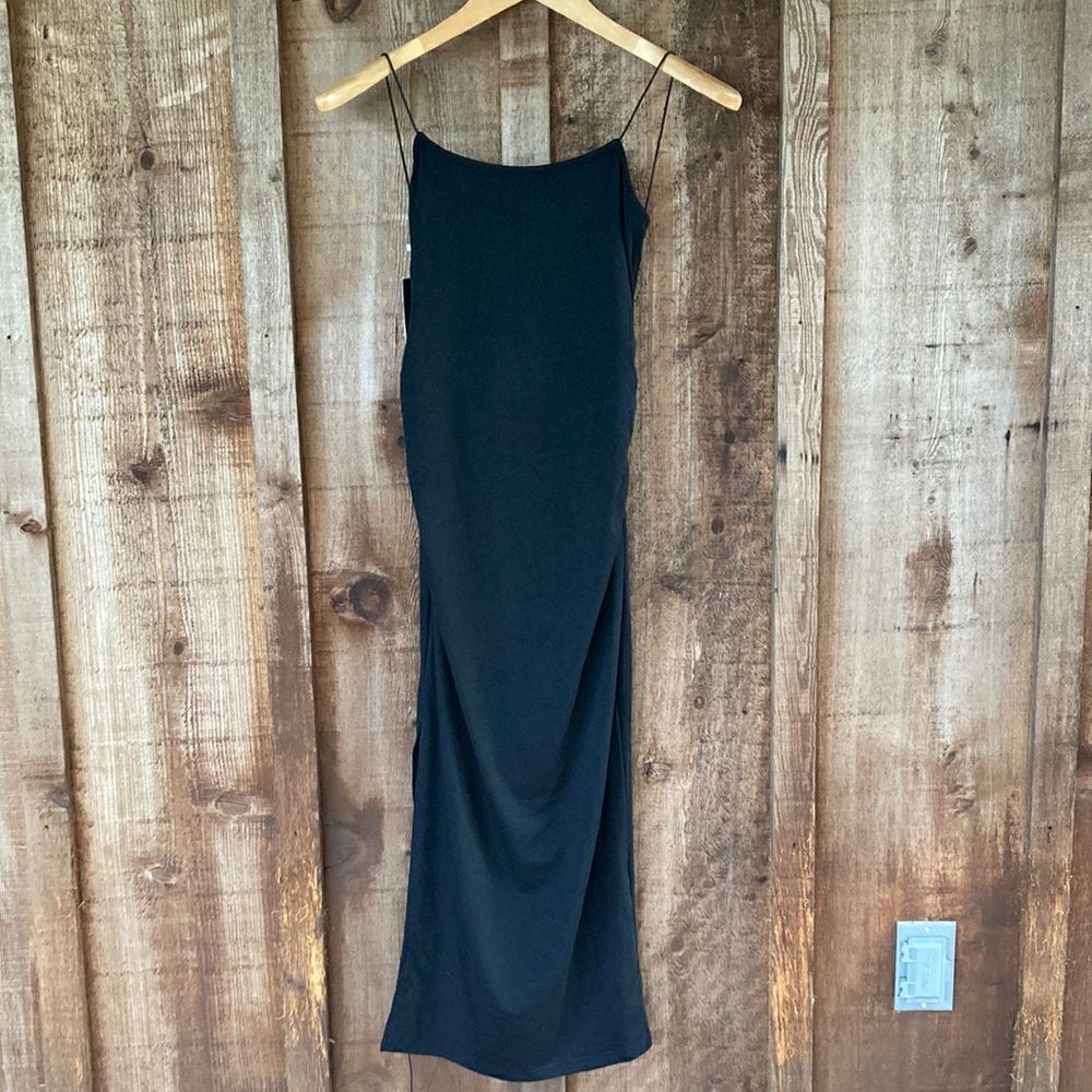 Vidussa Active Spaghetti Strap Twist Open Back Black Ruched Midi Dress